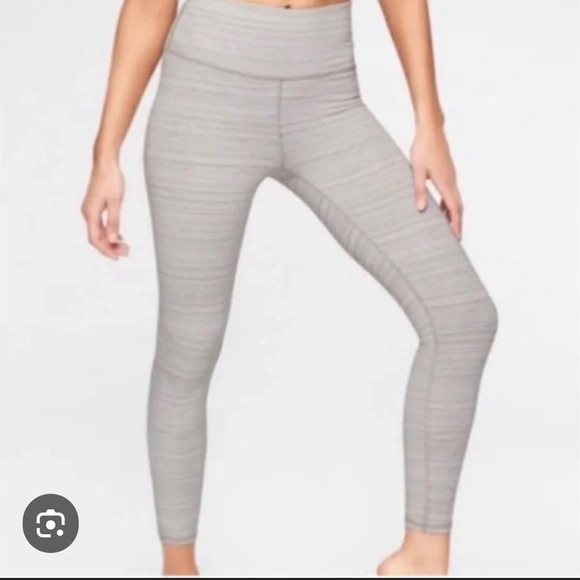 Athleta High-Rise Jacquard Chaturanga Leggings White Gray Size L NWOT - Picture 3 of 9